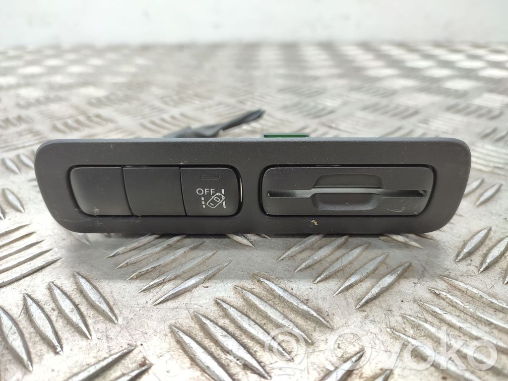 Citroen C3 Aircross Other switches/knobs/shifts 