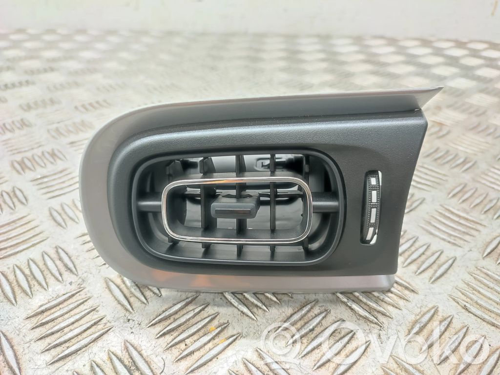 Citroen C3 Moldura protectora de la rejilla de ventilación lateral del panel 