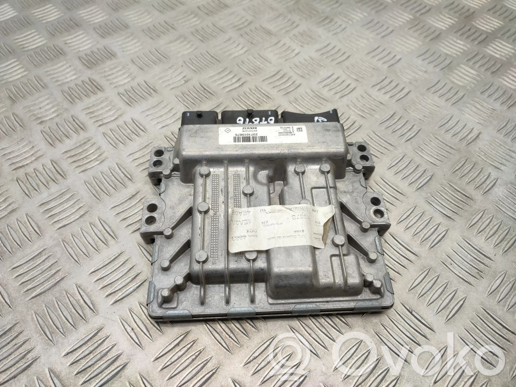 Renault Kadjar Engine control unit/module 