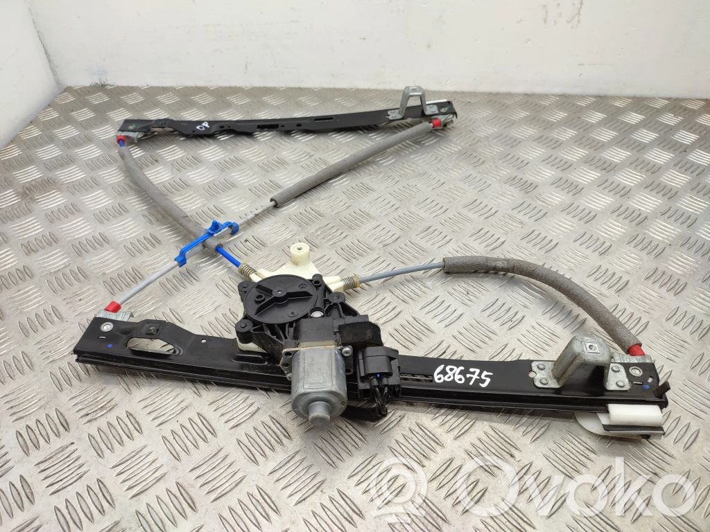 Ford B-MAX Front door window regulator with motor 