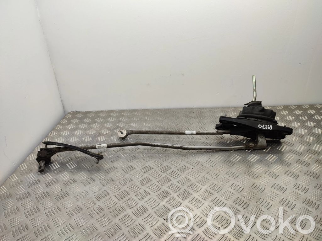 Audi A4 S4 B8 8K Pavarų perjungimo mechanizmas (kulisa) 