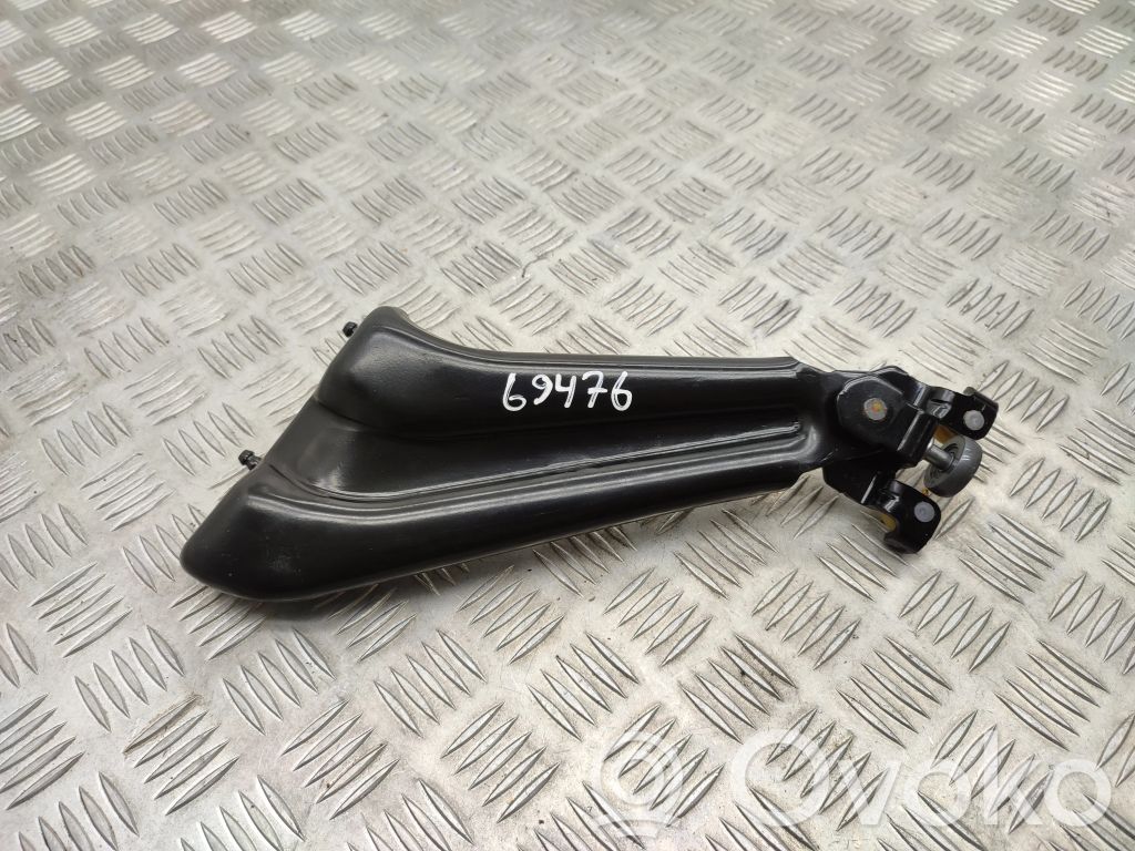 Citroen Berlingo Sliding door lower roller guide/hinge 