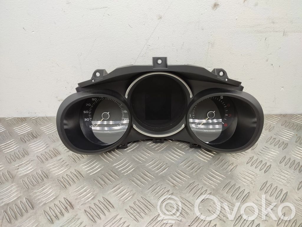 Speedometer (instrument cluster)   A2C13892600