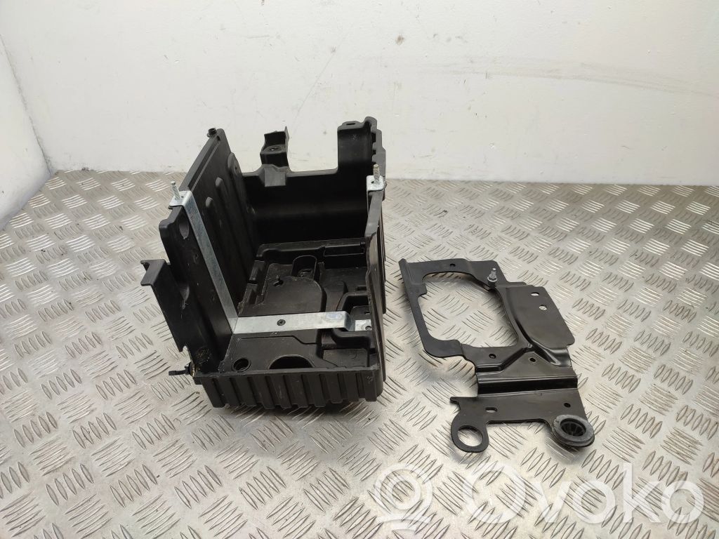 Ford Puma Battery box tray 