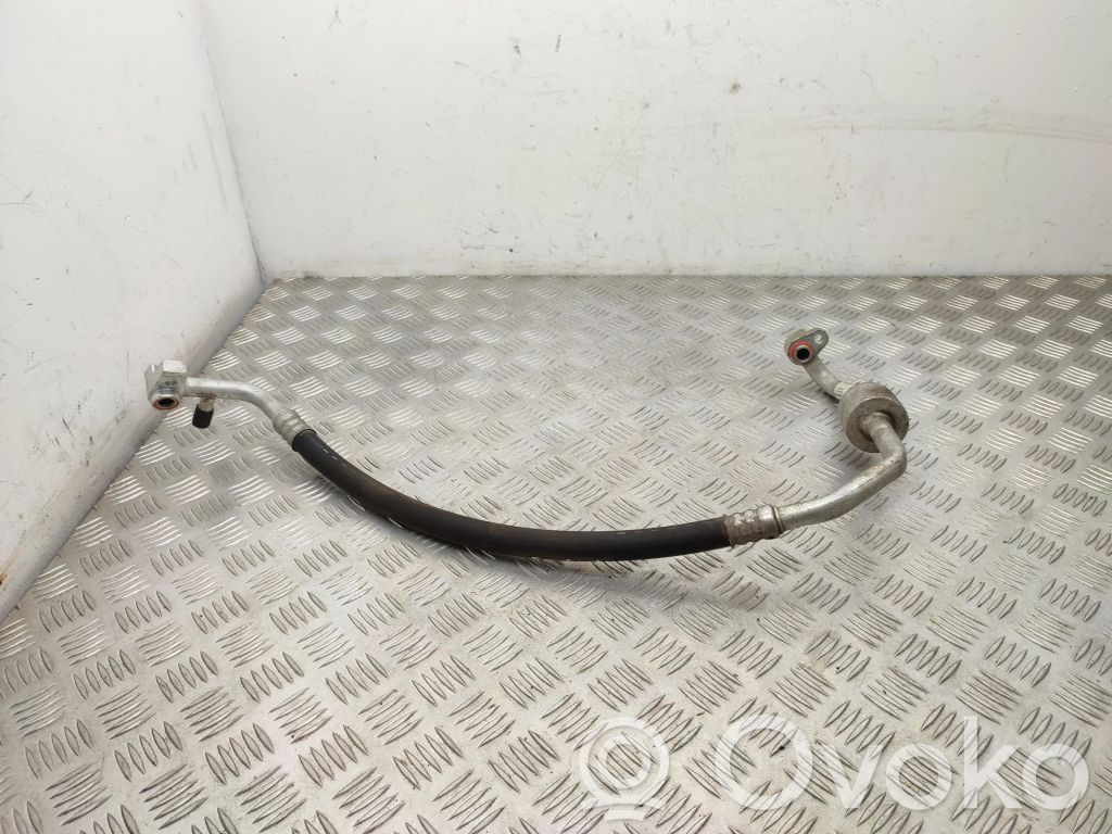 Ford B-MAX Ilmastointilaitteen putki (A/C) 