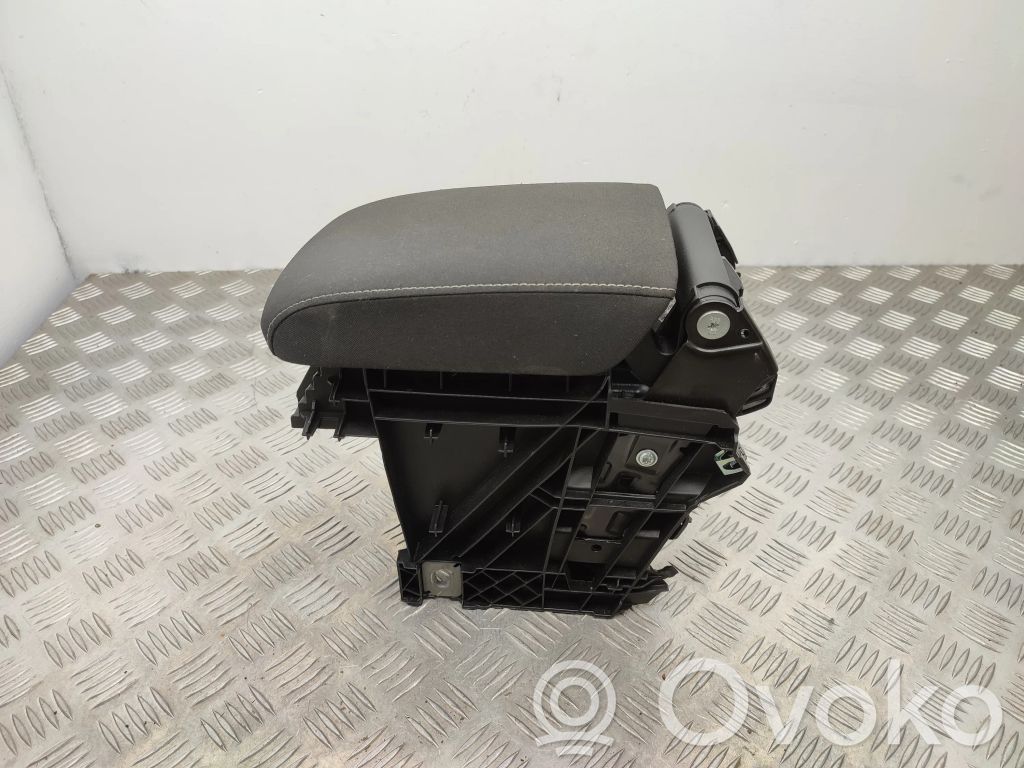 Volkswagen Golf VII Podłokietnik tunelu środkowego 
