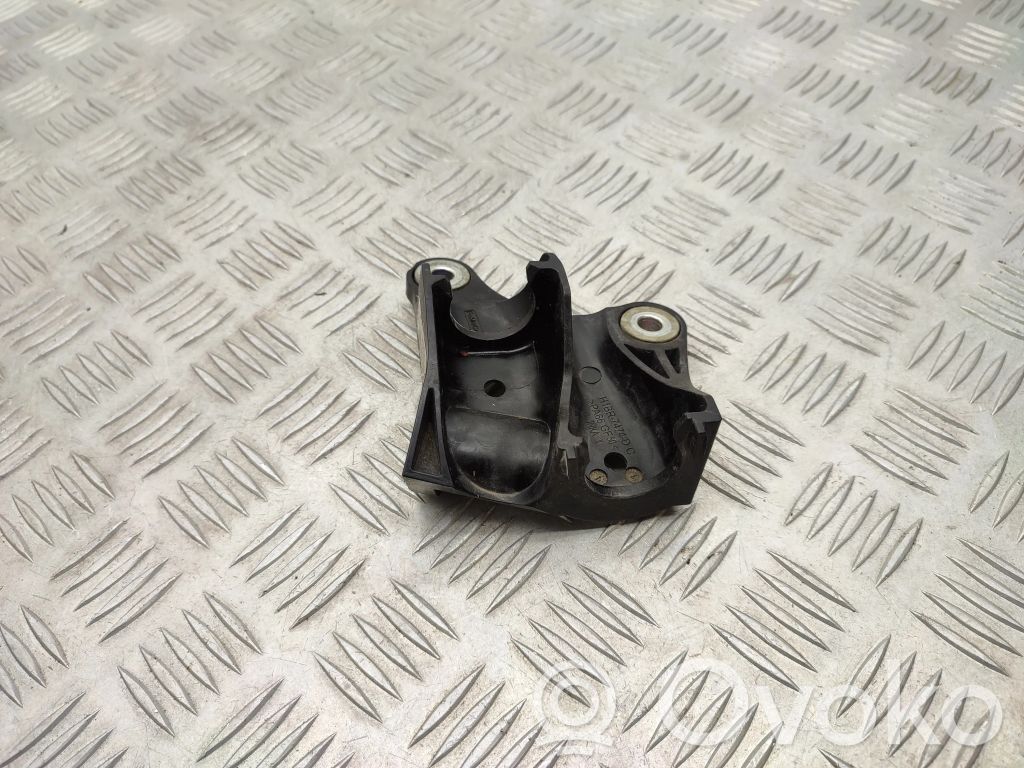 Ford Ecosport Gear shift cable bracket 