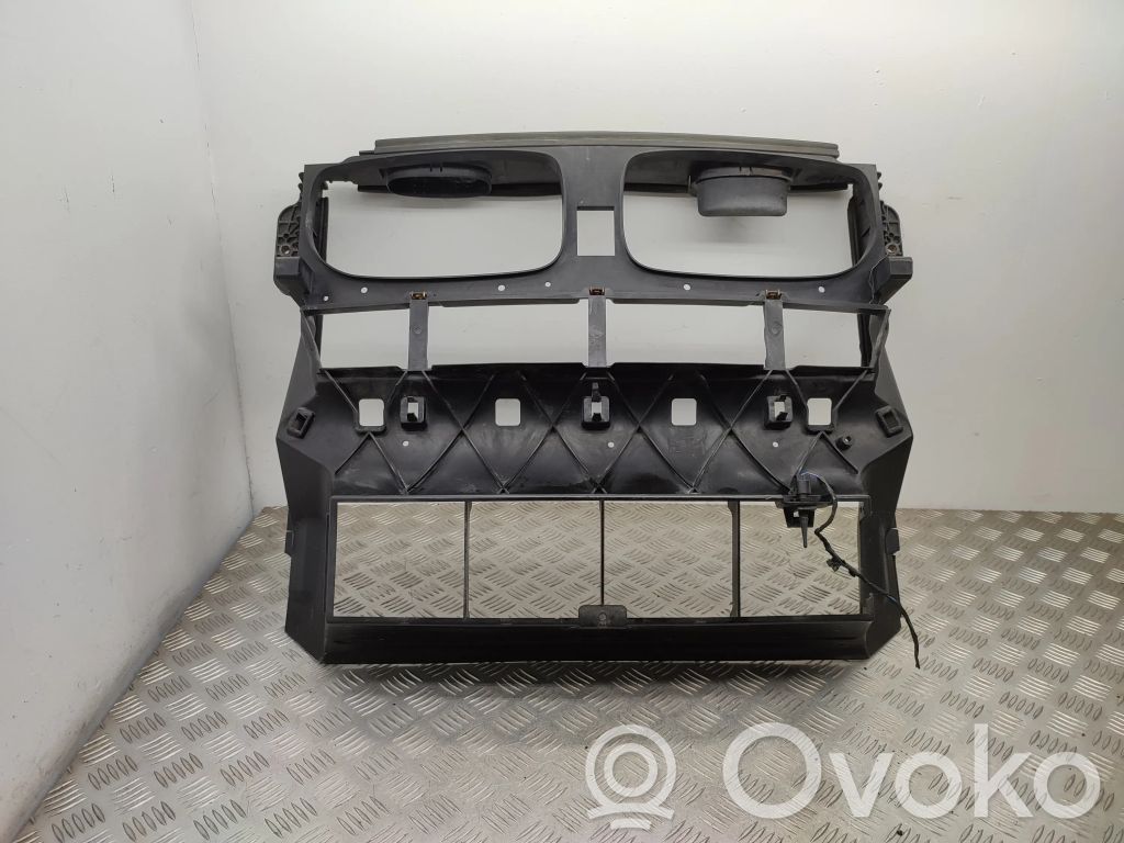 BMW X6 E71 Radiatorių panelė 
