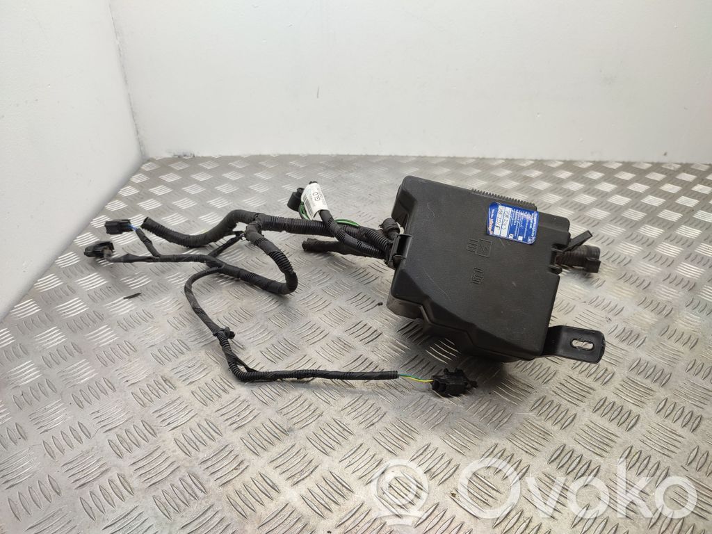 Ford B-MAX Module de fusibles 