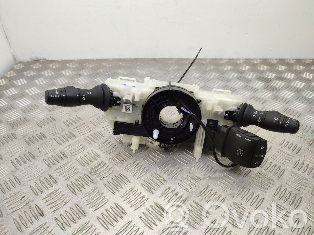 Renault Zoe Wiper turn signal indicator stalk/switch 