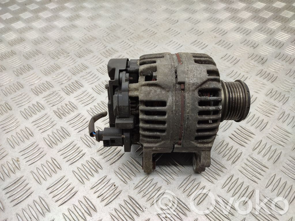Skoda Fabia Mk2 (5J) Generator/alternator 