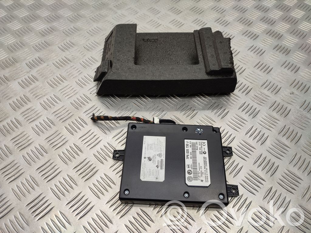 Volkswagen PASSAT B7 Bluetooth control unit module 