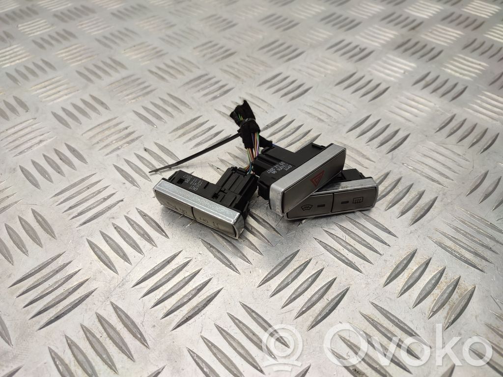 Ford Galaxy A set of switches 