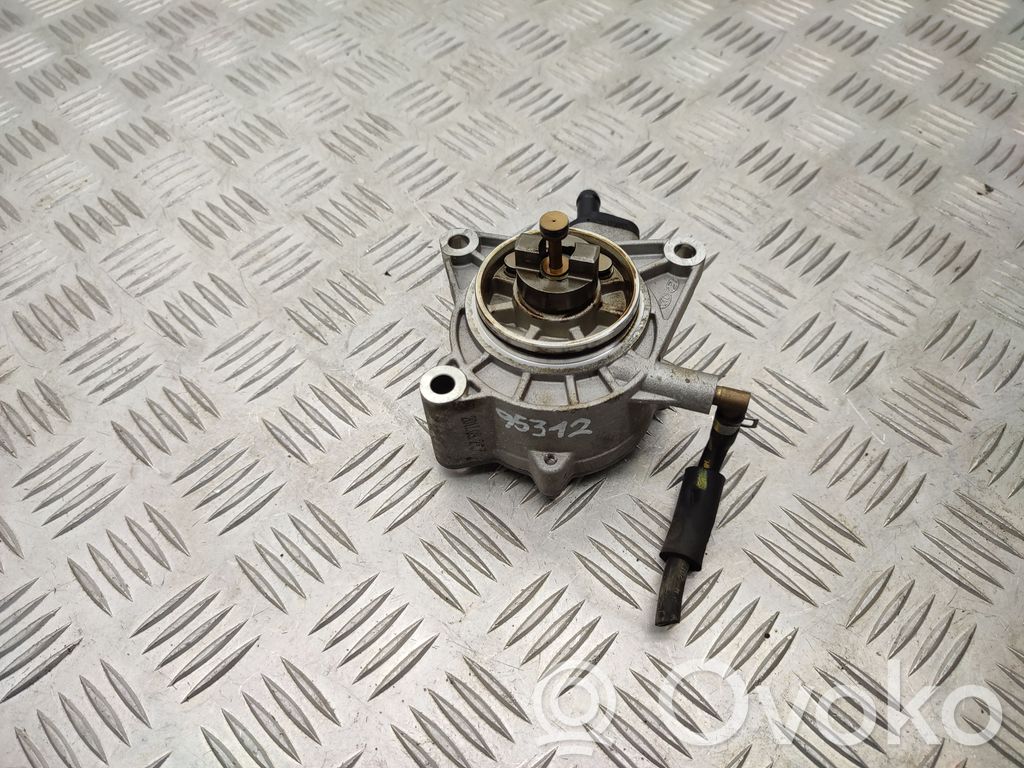 KIA Stonic Alipainepumppu 