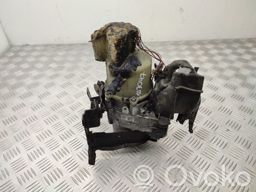 Toyota Proace Power steering pump 