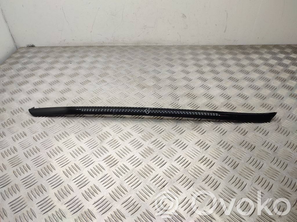 Volvo XC60 Windshield trim 