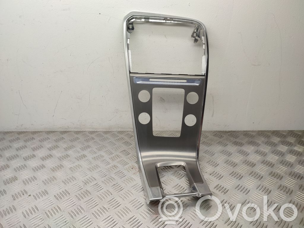 Volvo XC60 Other center console (tunnel) element 