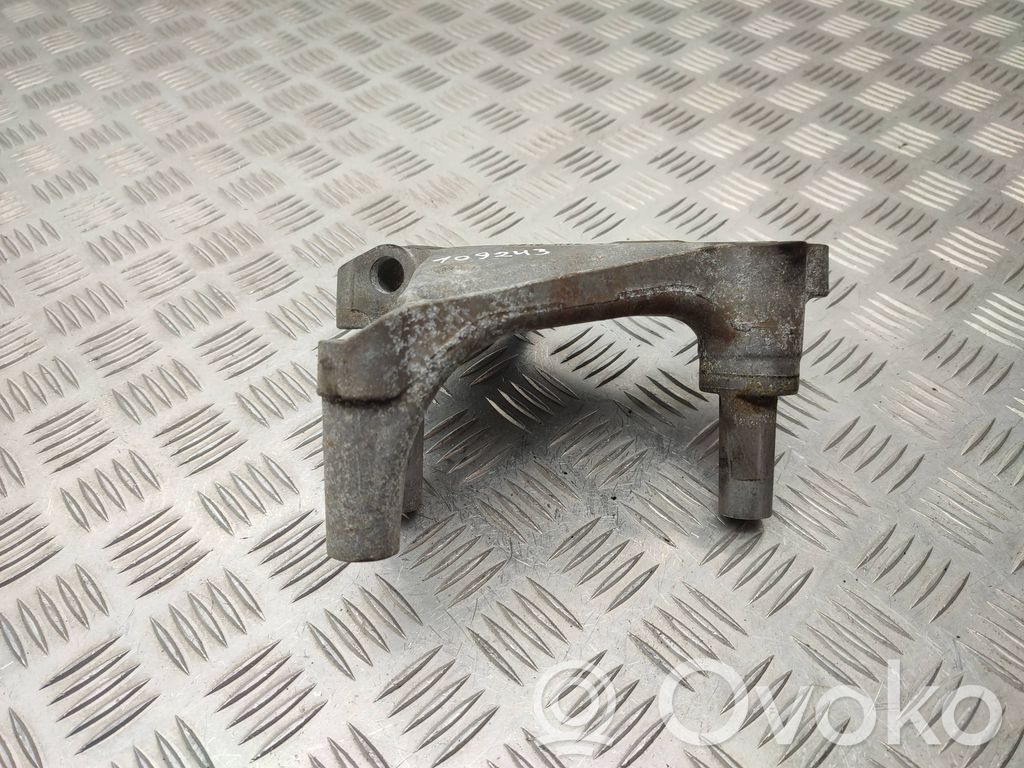 Seat Leon (5F) Engine mounting bracket 