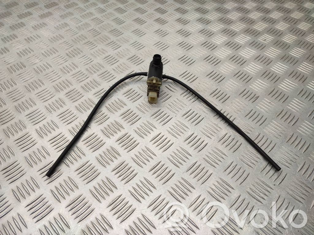 Chevrolet Lacetti Pompa spryskiwacza szyby przedniej / czołowej 