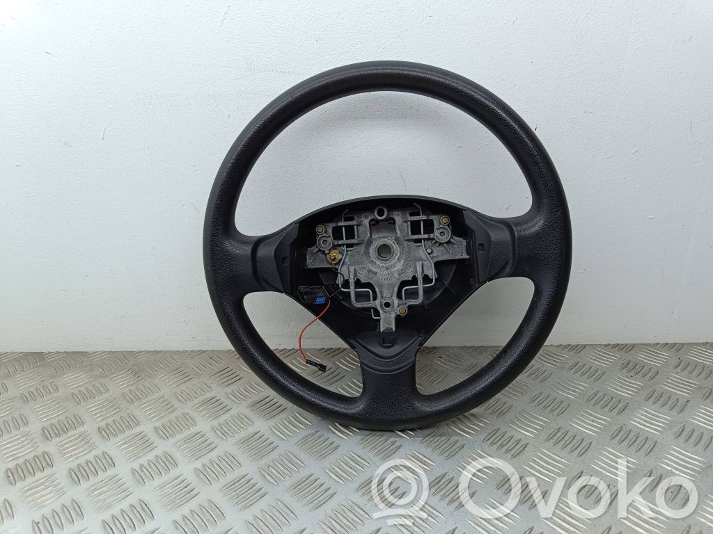 Peugeot 207 Steering wheel 
