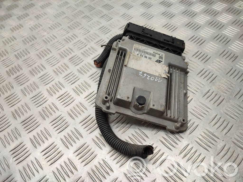 Volkswagen Sharan Engine control unit/module 