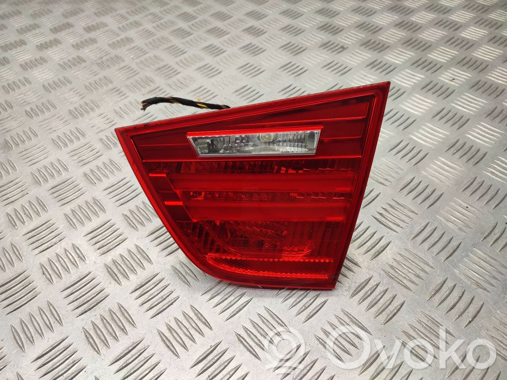 BMW 3 E90 E91 Lampă spate în capacul portbagajului 