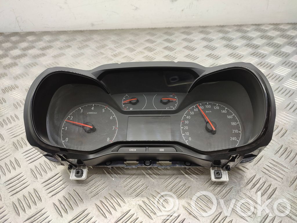 Opel Combo E Speedometer (instrument cluster) 