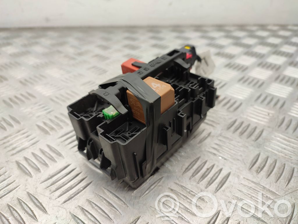 Fuse module   B3A502064,VB3A502064,9673028680,9807972380