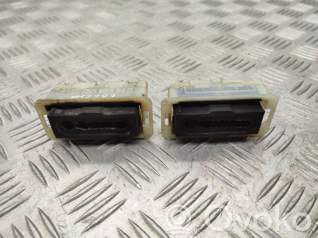 Radiator mount bracket   9800613580