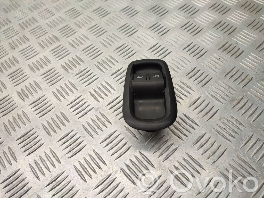 Electric window control switch   GK2T14A132CA