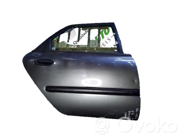 Renault Laguna I Galinės durys 