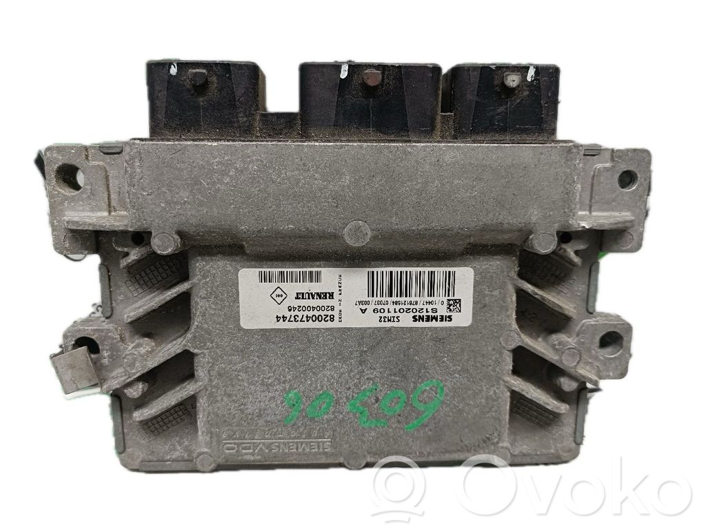 Unidad de control/módulo del motor   8200473744