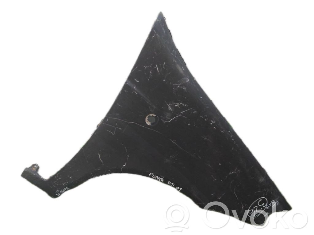 Fiat Punto (188) Guardabarro 