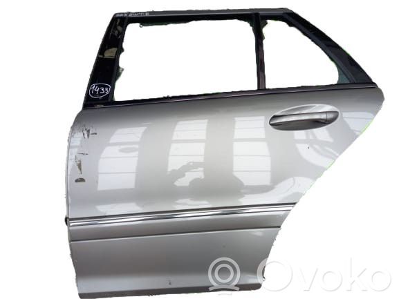 Mercedes-Benz C W203 Aizmugurējās durvis 