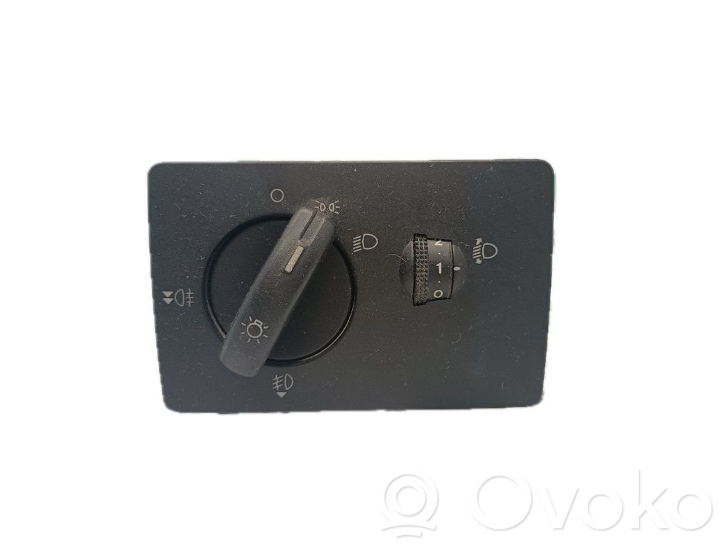 Light switch   6S6T13A024CA,ANO2006