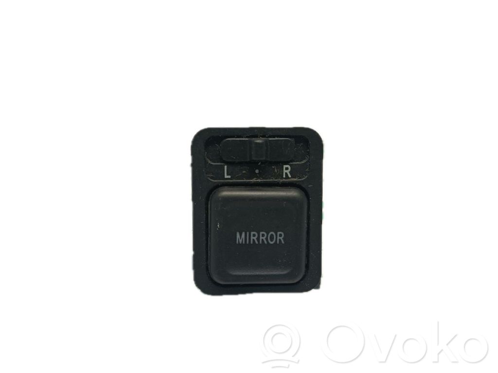 Wing mirror switch   S9AJ011H1