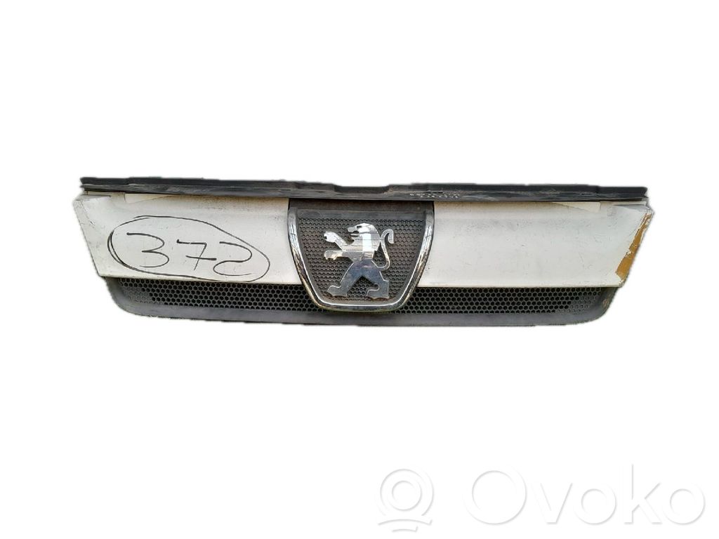 Peugeot Boxer Etusäleikkö 