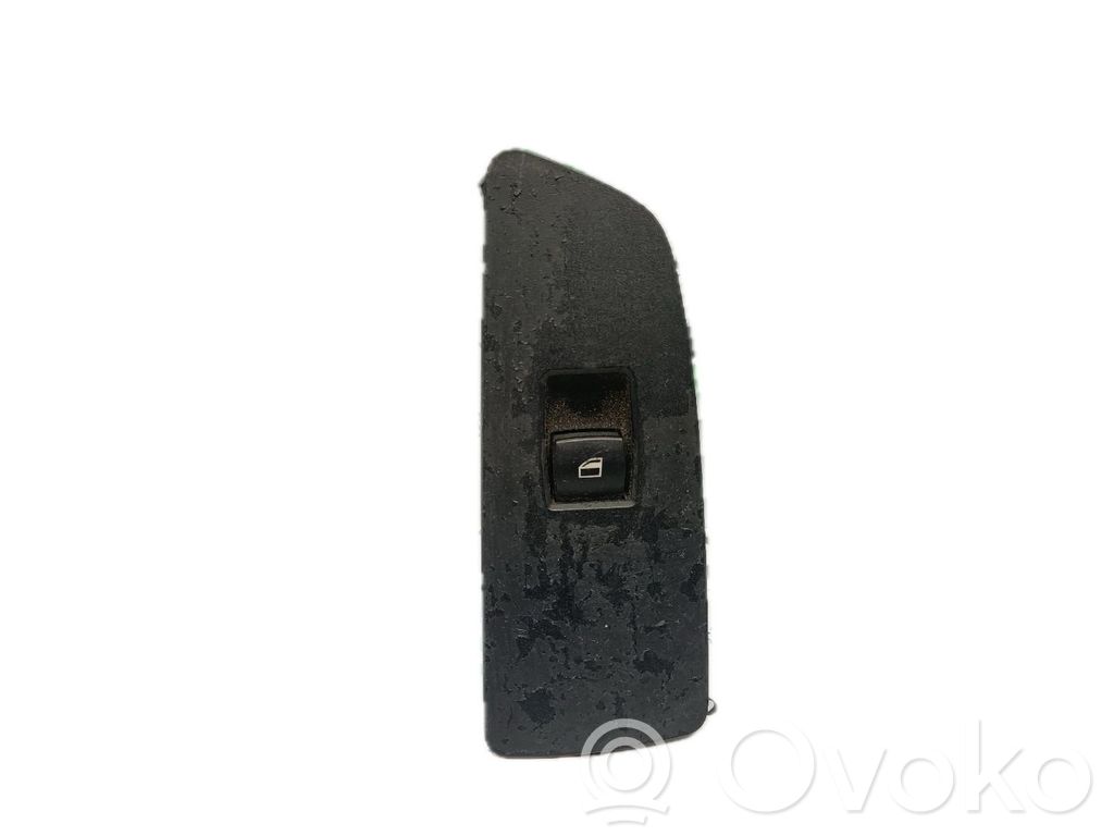 Elektrisko logu slēdzis   6951996AI