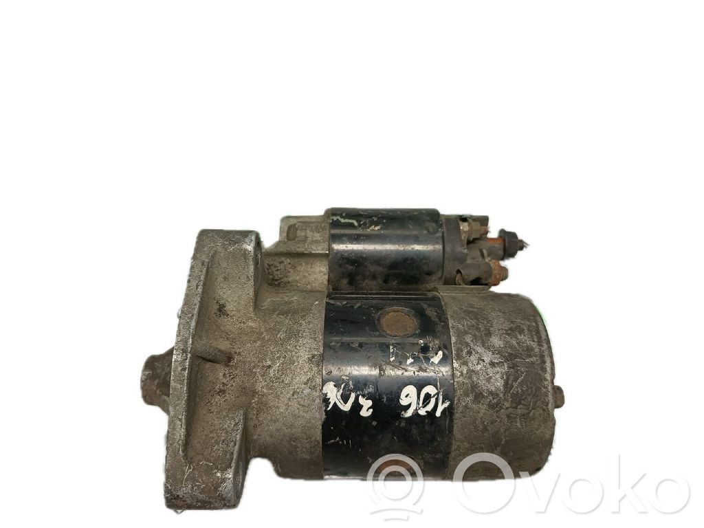 Starteris   12VM002T