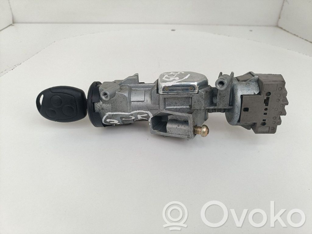 Užvedimo spynelė   3M513F880AC