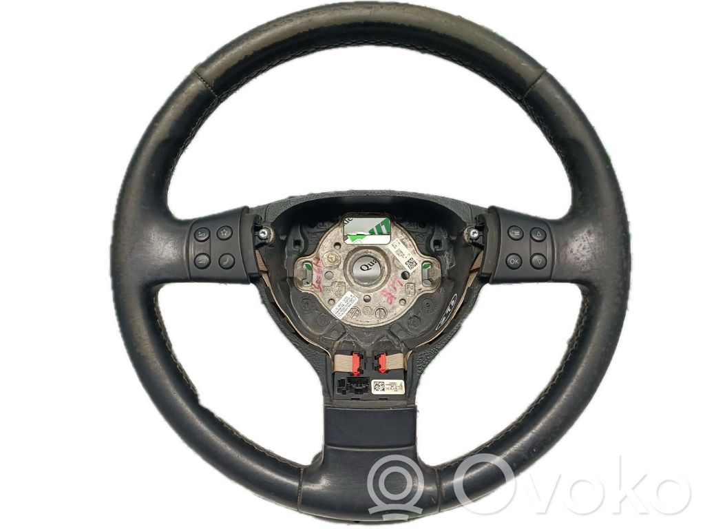 Ohjauspyörä   3C0419091ABE74,04S61866000C,61866180