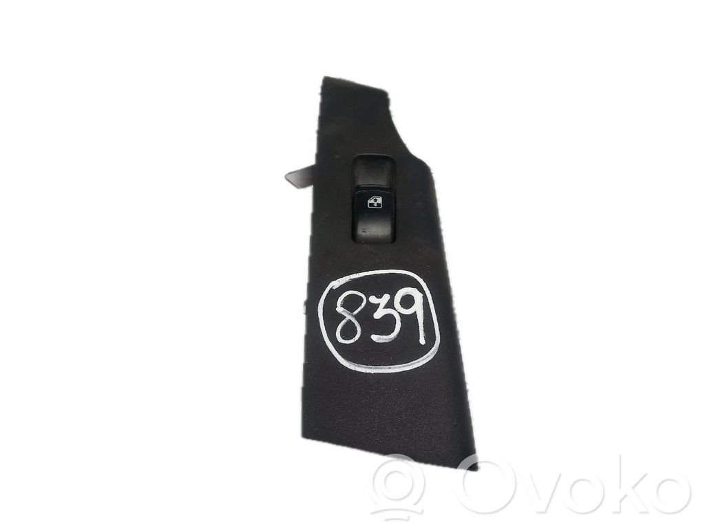 Chevrolet Aveo Electric window control switch 