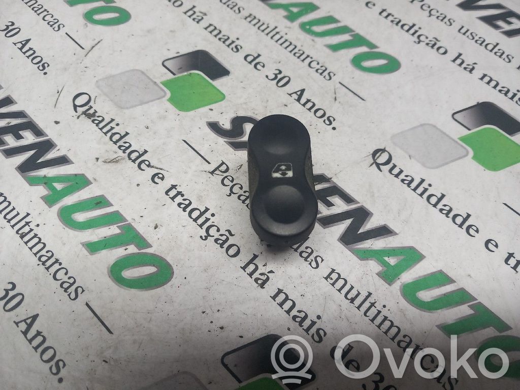 Electric window control switch   FRENTEDIREITO,602227