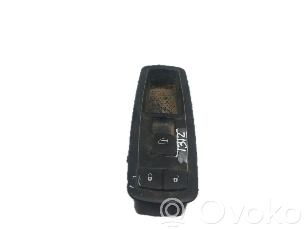 Electric window control switch   FRENTEESQUERDO,04602544,10003147