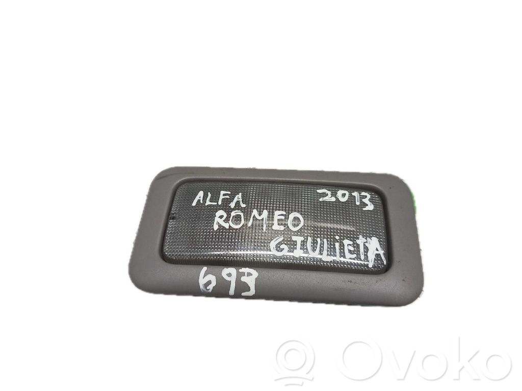 Alfa Romeo Giulietta Ramă consolă lumini plafon 