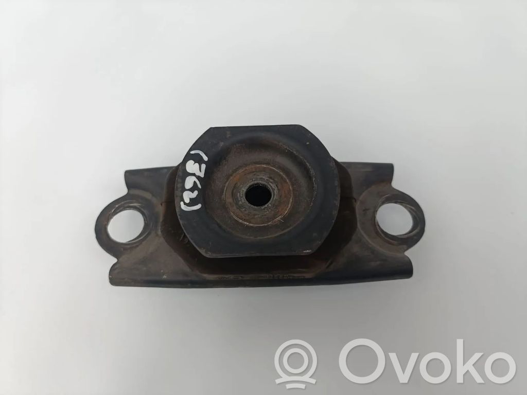 Engine mount bracket   112202558R