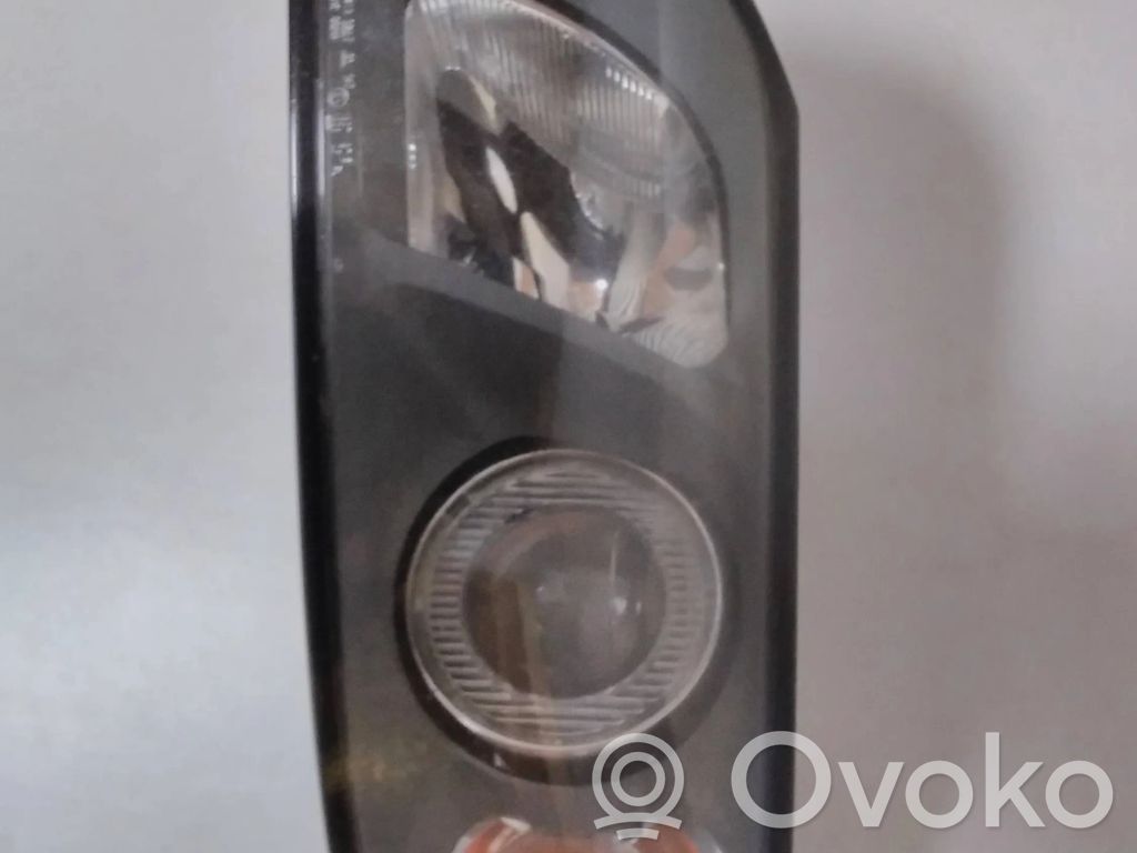 Headlight/headlamp   30698648
