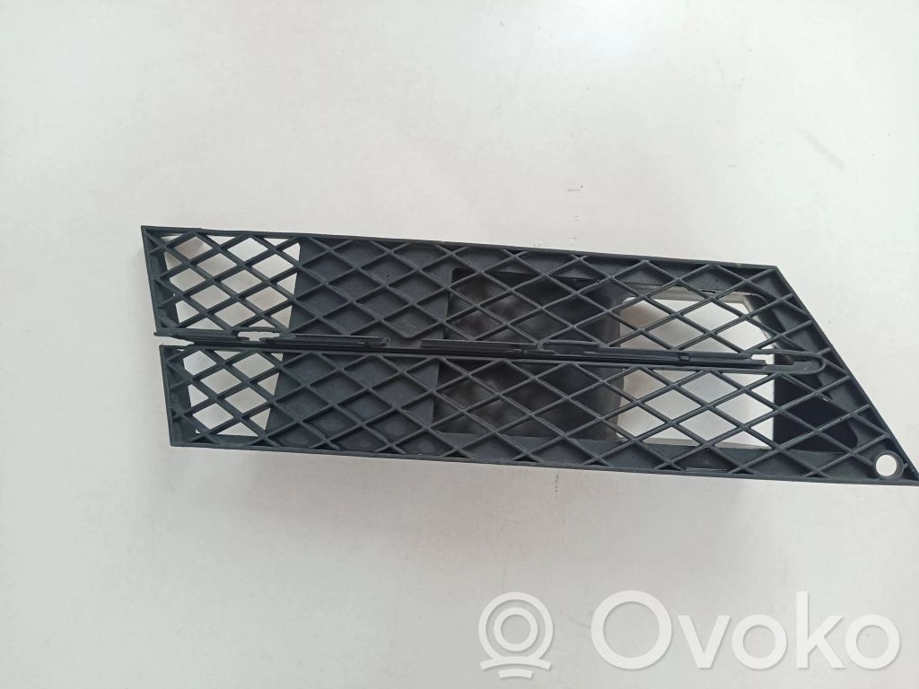 Front bumper lower grill   511717811005,11460915,7178110