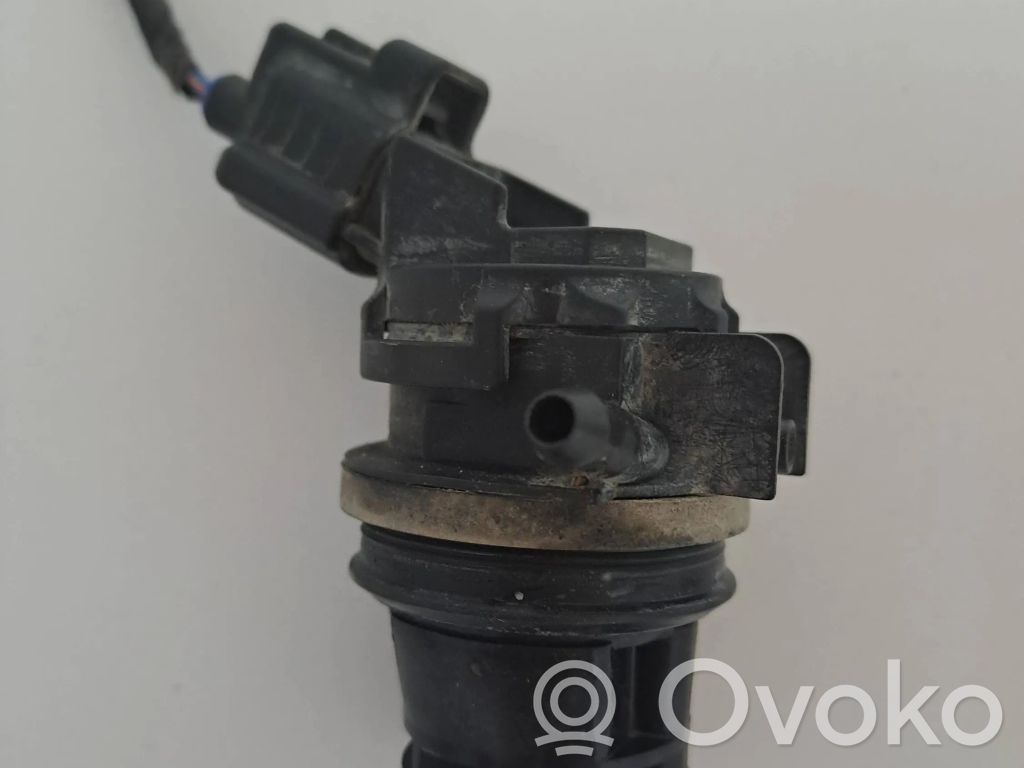 Windscreen/windshield washer pump   8603109170