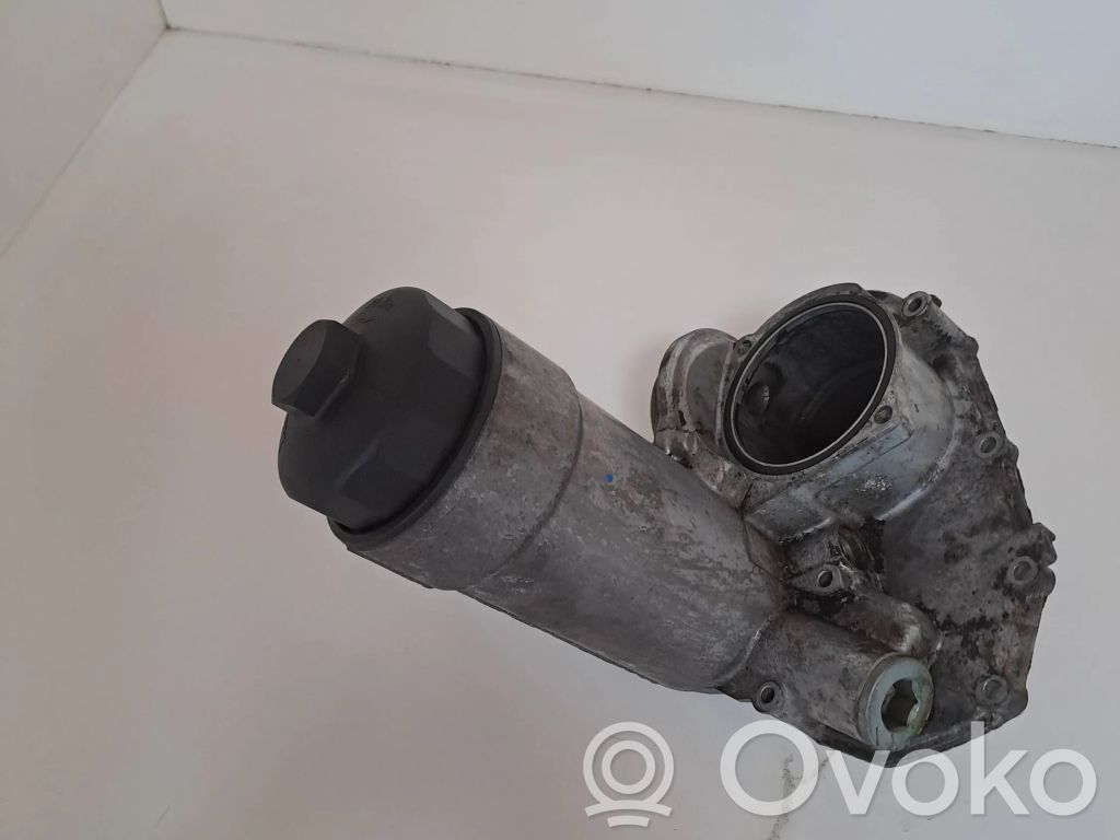 Oil filter cover   059115405F